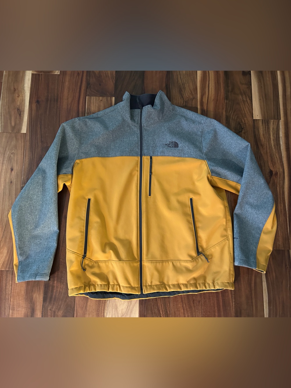 The North Face Men's Gray and Mustard Two-Tone Softshell Jacket